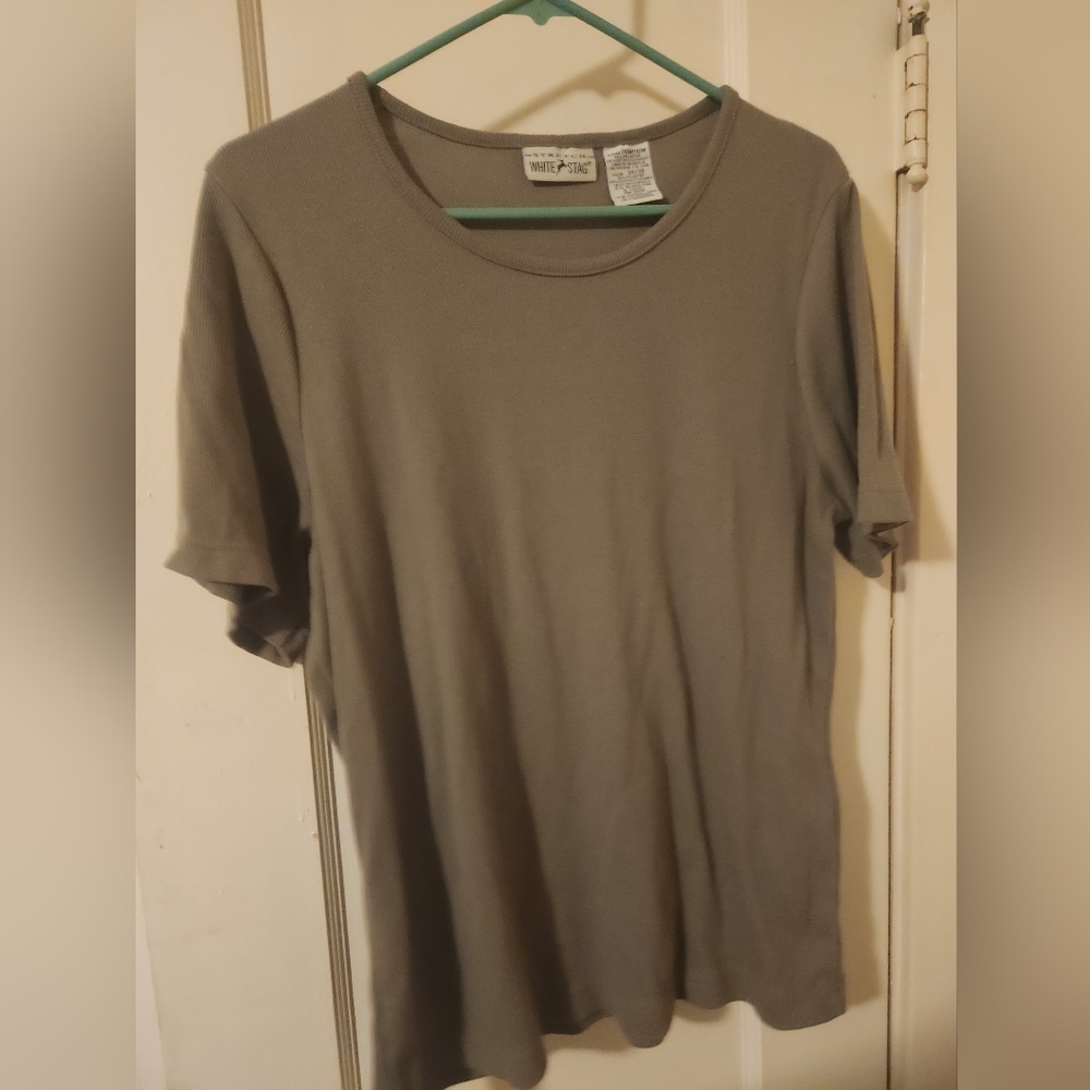 14W/16W White Stag Knit Top